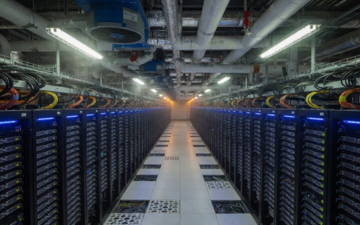 The AI Capex-vs-Revenue Tracker: $900B in 2026 Spend, and the Math Still Doesn't Close