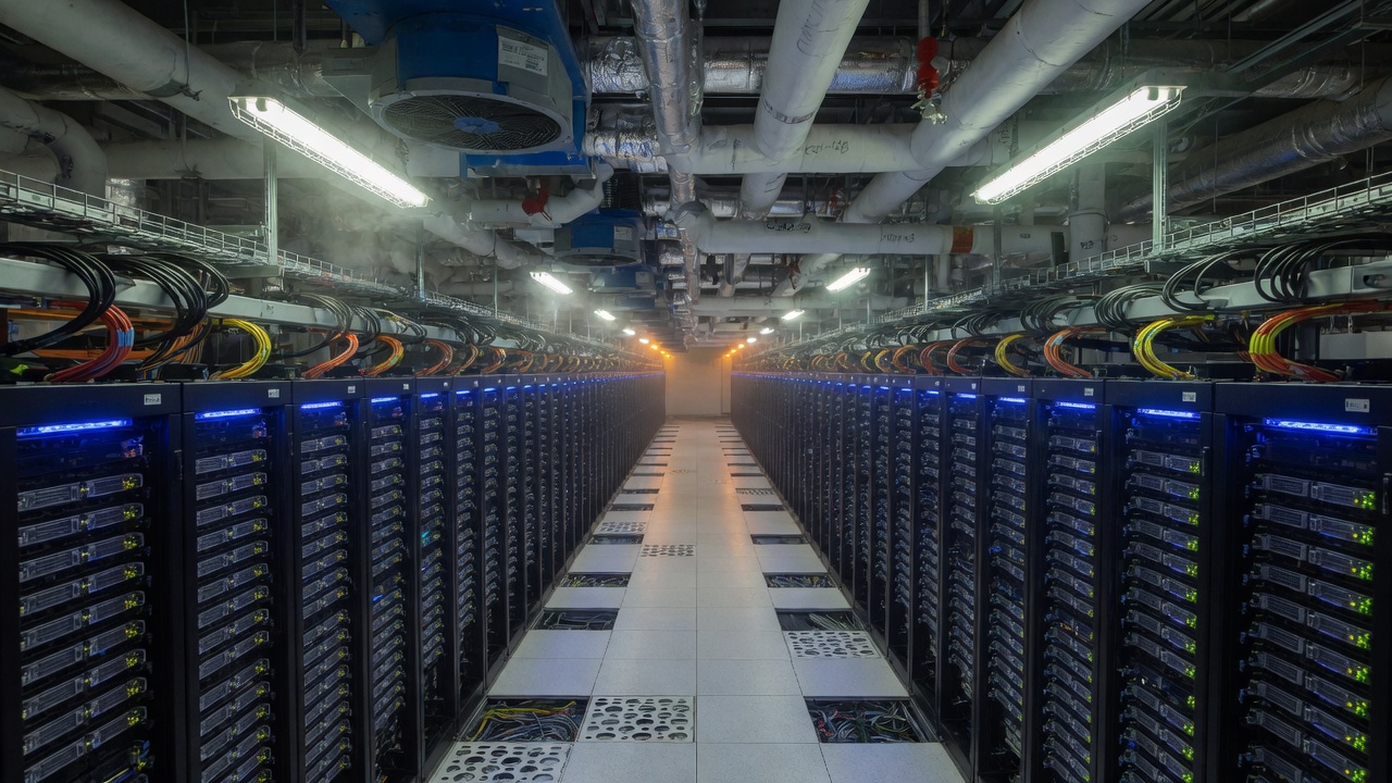 The AI Capex-vs-Revenue Tracker: $900B in 2026 Spend, and the Math Still Doesn't Close